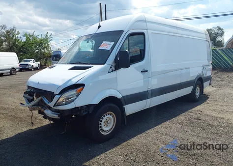 2011 Mercedes-Benz Sprinter 2500 High Roof from USA, damaged, VIN WD3PE8CB2B5587023